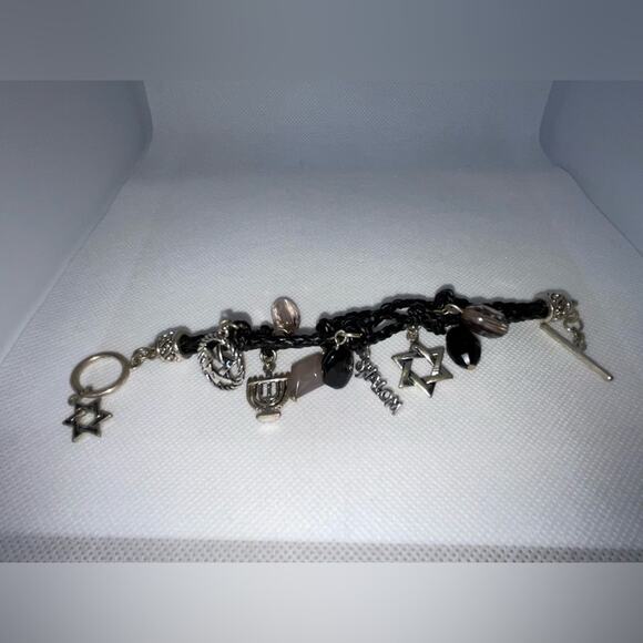 BRIGHTON LEATHER SILVER TONE JEWISH STAR OF DAVID MENORAH SHALOM CHARM BRACELET - Picture 1 of 11
